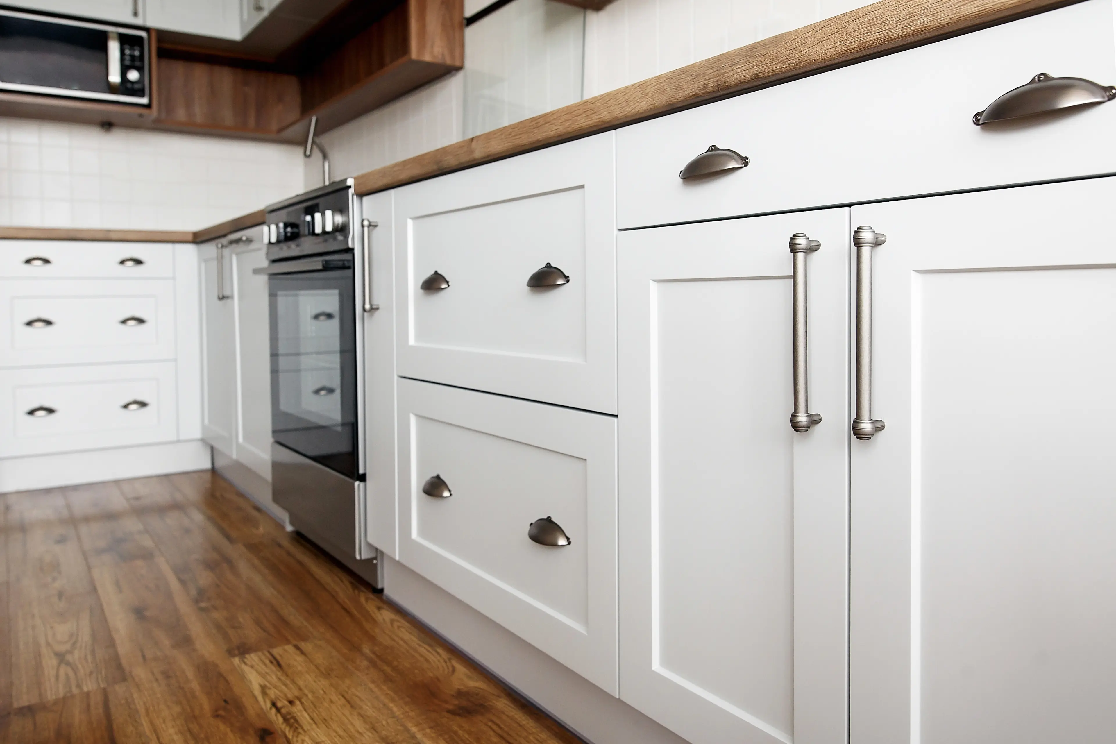 Cabinet Refacing Services Hamilton | Kitchen Cabinet Door Replacement | MK Enhancement